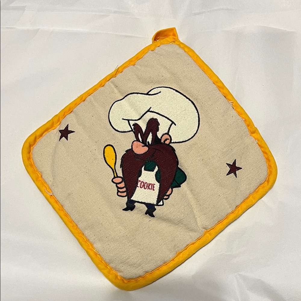 Looney Tones Yosemite Sam Acme Pot Holder with Yellow Trim